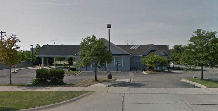 Bill Knapps - Troy - 2078 E Big Beaver R (newer photo)